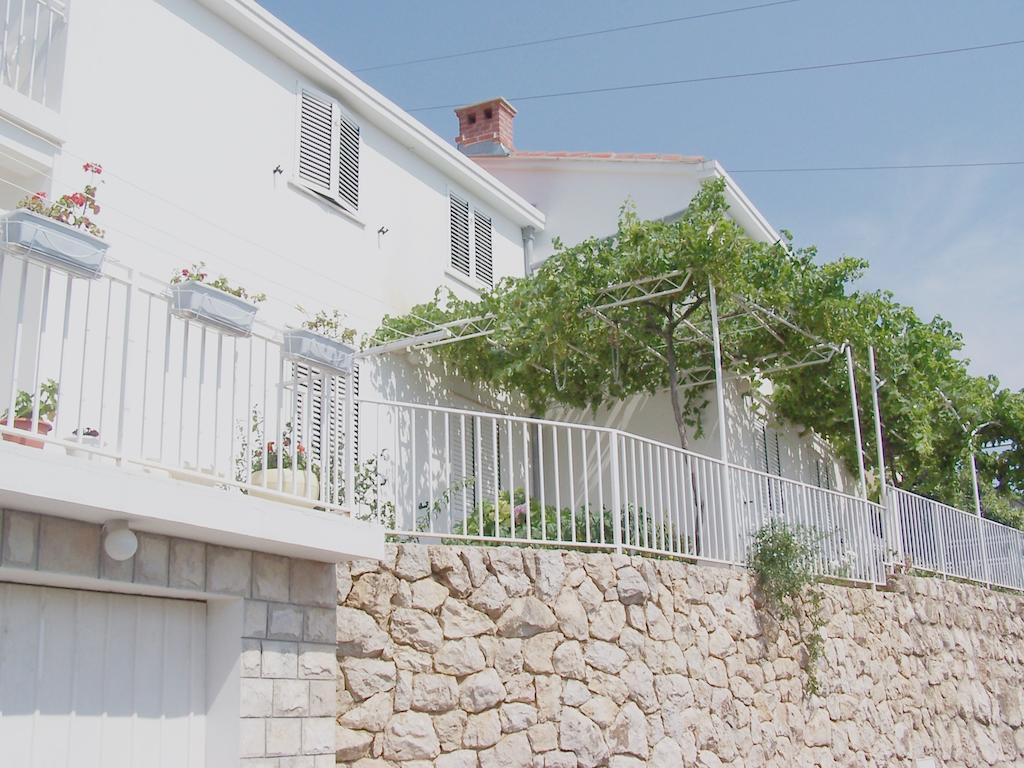 Seven Seas Apartments مْليني المظهر الخارجي الصورة